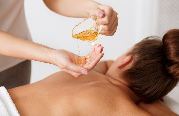 olio essenziale masaggio migliore