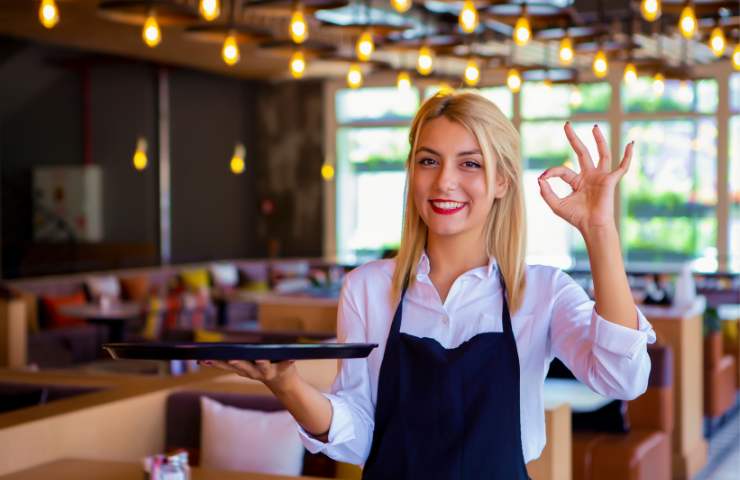 Caffetteria dove si mangiano le tazzine, grande idea ecosostenibile antispreco