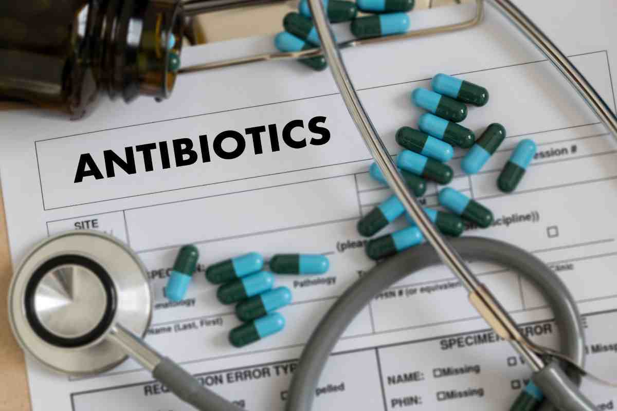 antibiotici cosa accade