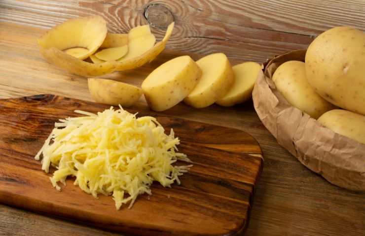 Rollè patate ripieno ingredienti preparazione 