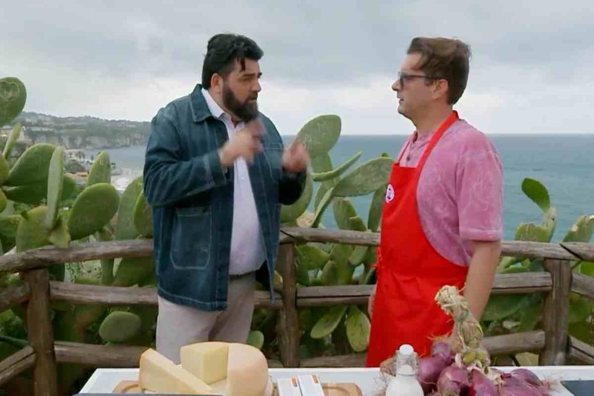 Chef Cannavacciuolo in televisione durante un cooking show