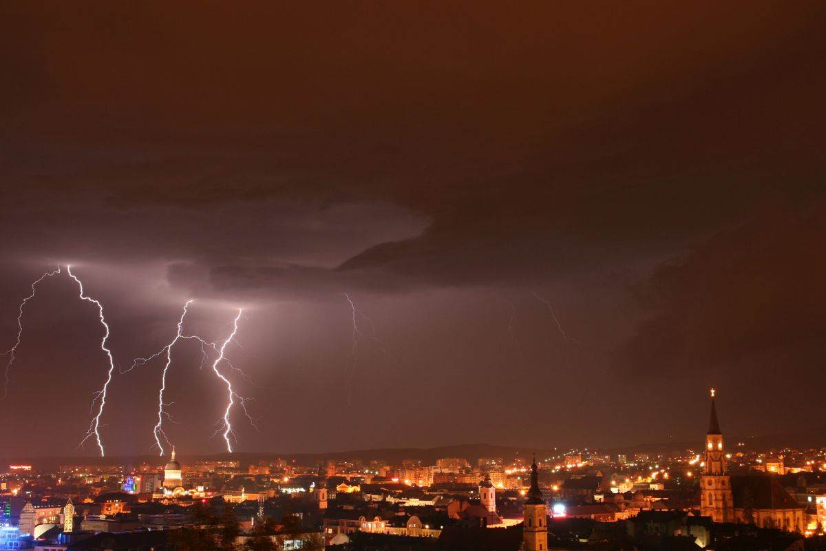 Fulmini sulla città