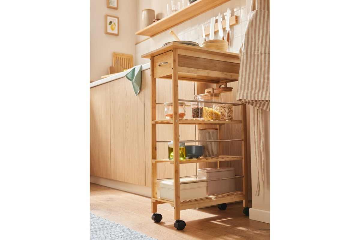 Carrello in bambù