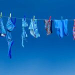 costumi da bagno stesi al sole