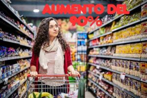 ragazza che fa la spesa