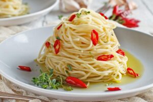 Spaghetti aglio, olio e peperoncino
