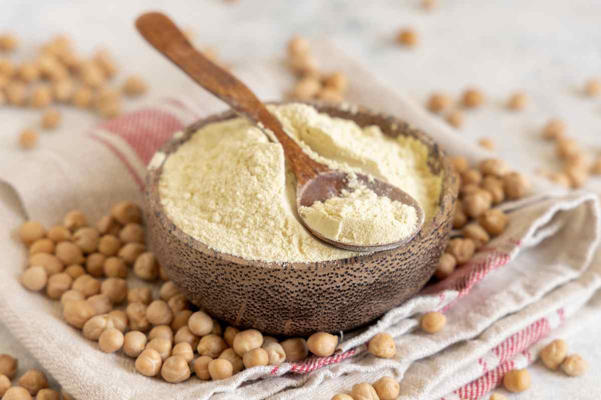 farina di ceci e ceci