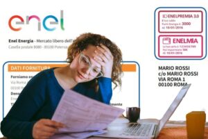 sullo sfondo una bolletta fac simile enel e in primo piano una donna che legge una bolletta preoccupata
