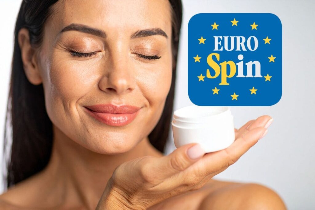 donna che mostra una crema viso e logo eurospin
