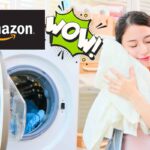 donna abbracciata ad un asciugamano logo amazon grafica wow