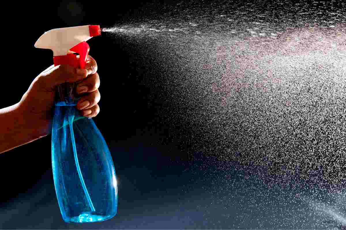 Una miscela spray spruzzata