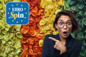 tortellini logo eurospin donna incredula che indica