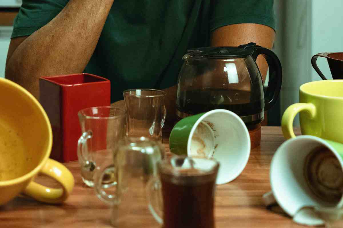 il tavolo di una persona stressata