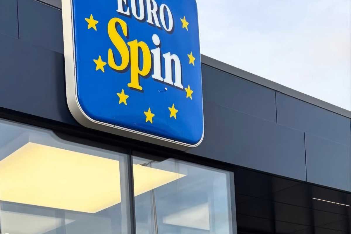 Bomba nelle pulizie Eurospin regala