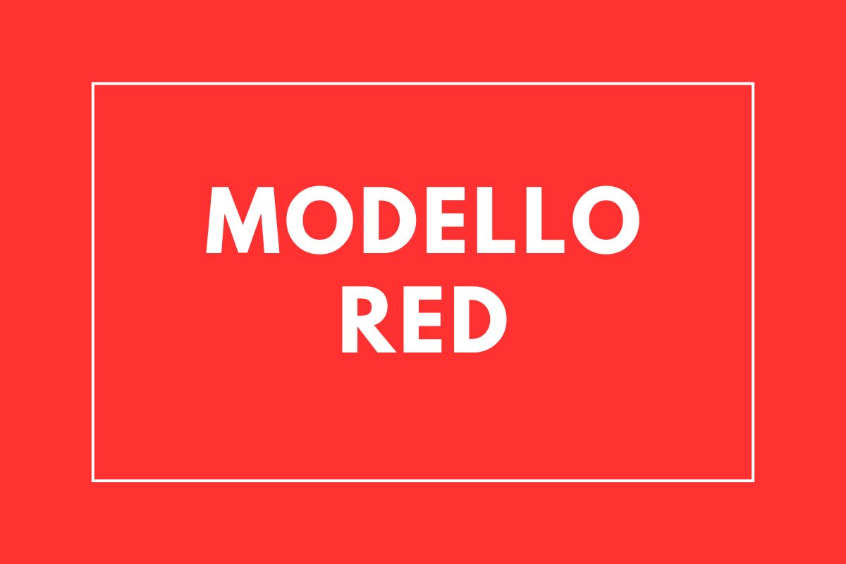 sfondo rosso e all'interno di una cornice scritta MODELLO RED