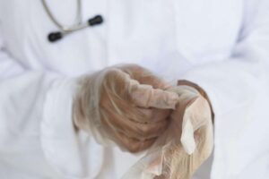 Danni ai pazienti medici diventano responsabili