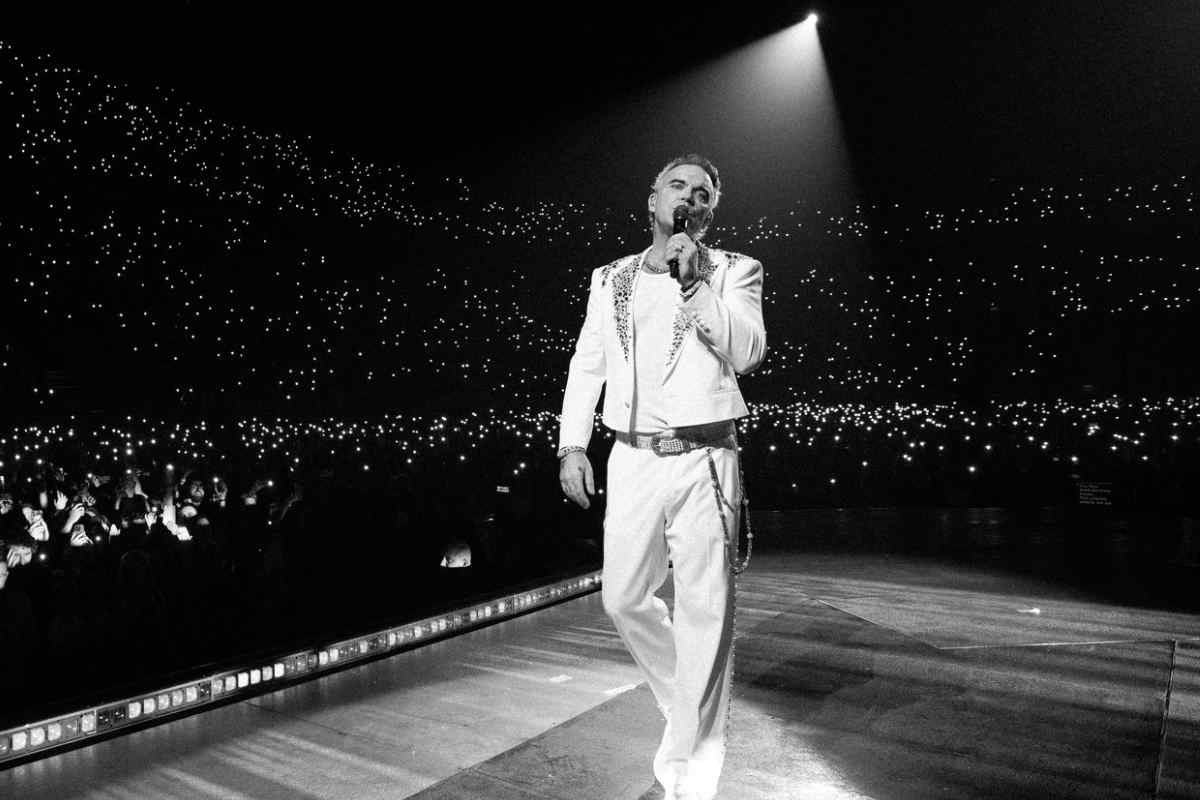 robbie williams sul palco